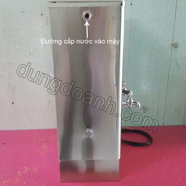 Đường cấp nước tự động vào máy