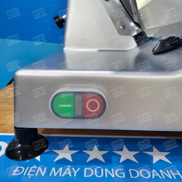 Nút bật tắt nguồn có đèn trực quan