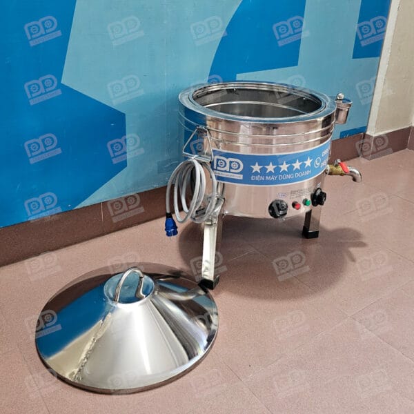 Nồi tráng bánh cuốn Inox 2 lớp dùng điện 13 Nắp vung nón nước không chảy vào bánh khi tráng