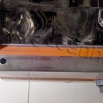 Khay thoát nước trên cánh tủ