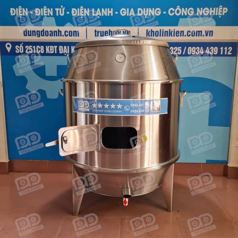 Có cửa thăm lửa và thêm than