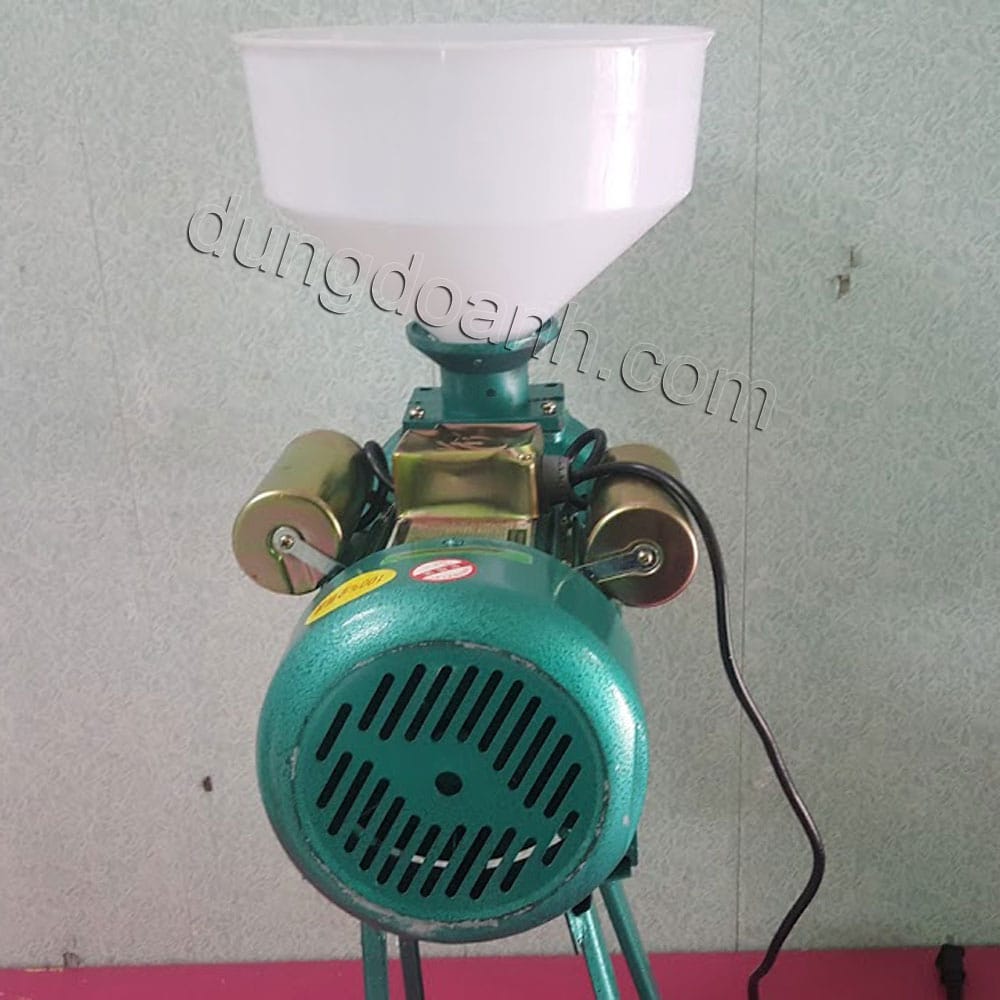 Máy xay bột khô YL-90L 11 Phễu đổ gạo