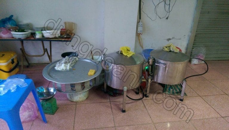 khach-hang-thuan-chau