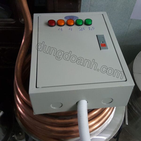 Tủ điện điều khiển