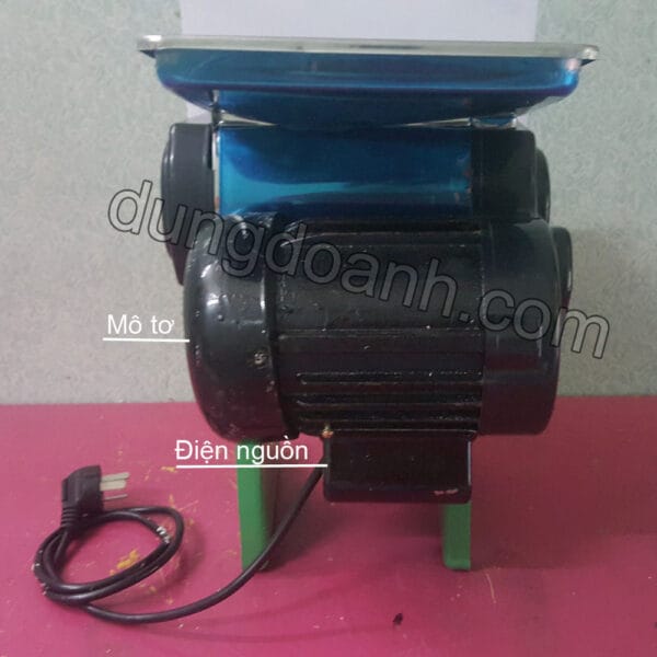 Máy thái thịt mini HP-70 2.5mm 5 may_thai_thit_mini_HP-70_6