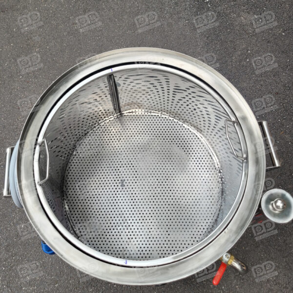 Nồi đồ xôi bằng điện inox 2 lớp 15 kg 11 Giỏ đồ xôi đặt trong nồi