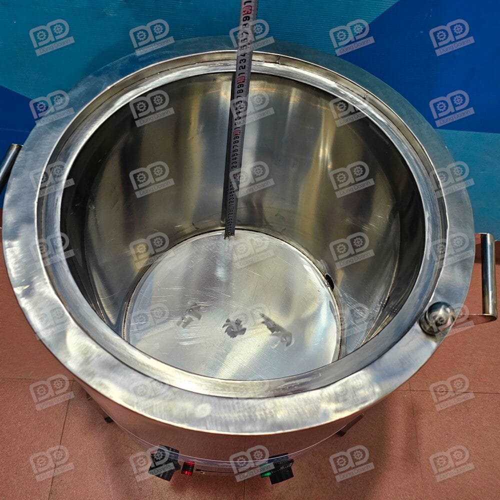 Lòng nồi gia nhiệt gián tiếp nên phẳng dễ vệ sinh