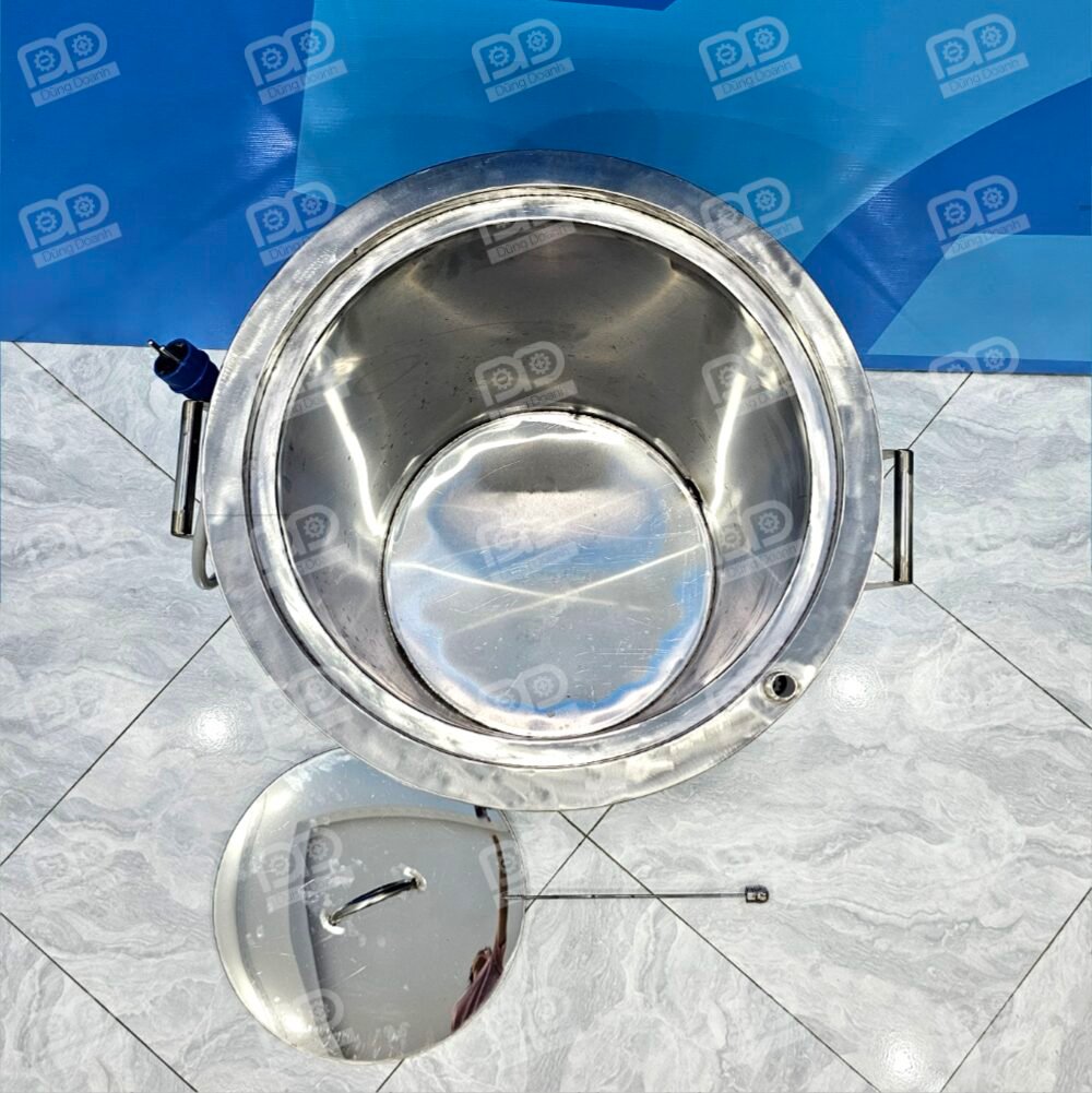 Bên trong lòng nồi nấu nhiệt dầu inox 3 lớp