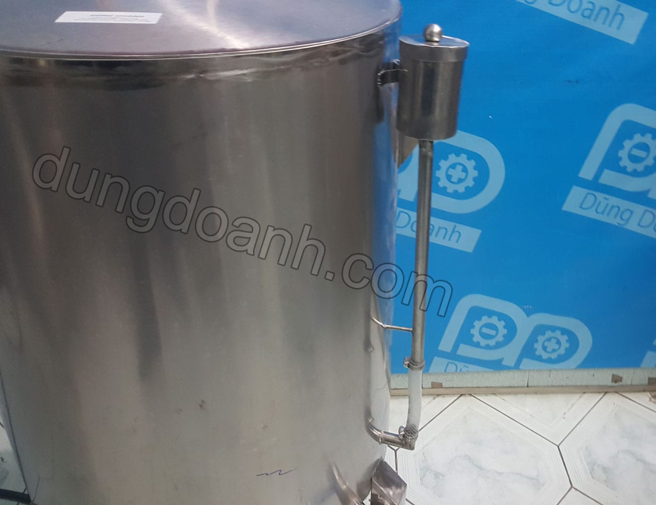 Nồi luộc giò bằng điện inox 2 lớp 80 lít 6 Đường tiếp nước ngoài