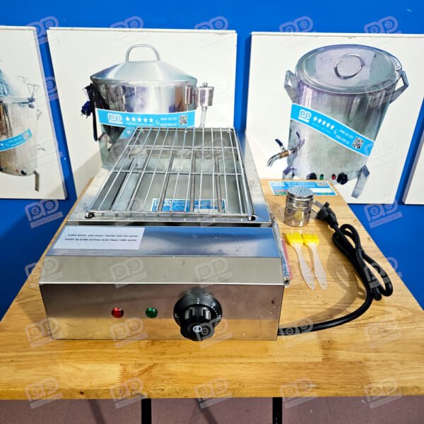 Bếp có điều khiển nhiệt và đèn báo trực quan