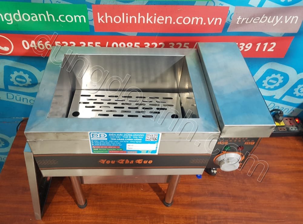 Trong lòng bếp chiên tách dầu