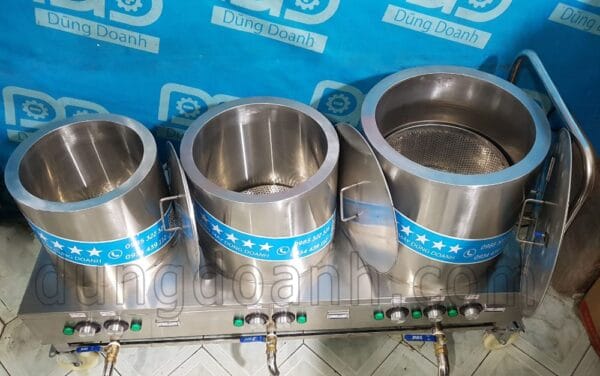 Bên trong nồi nấu phở 50-30-20