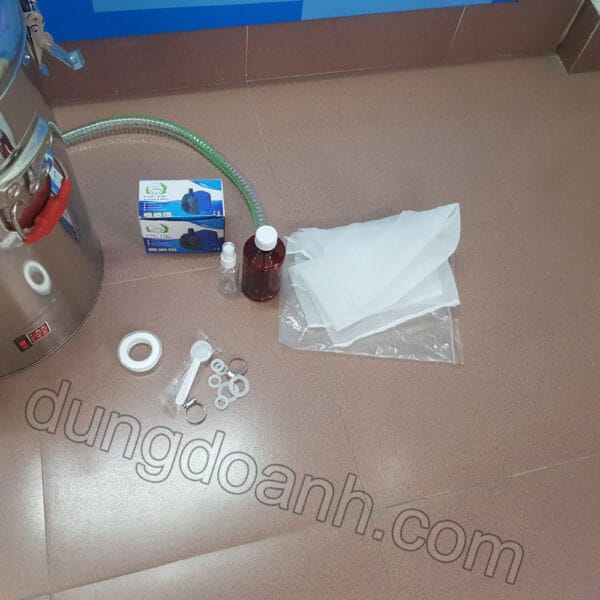 Nồi chưng cất tinh dầu điện 20L 18 Bơm chìm cấp nước vào