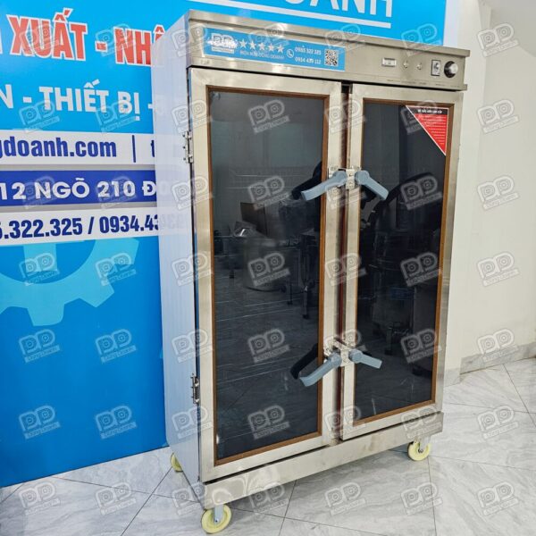 Tủ sấy công nghiệp 2 cánh kính VN 14 Bảng điều khiển trực quan giúp người dùng dễ dàng hẹn giờ sấy tối đa 60 phút và điều chỉnh nhiệt độ linh hoạt lên tới 80°C