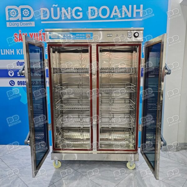 Tủ sấy công nghiệp 2 cánh kính VN 11 Hệ thống giá úp được thiết kế linh hoạt, cho phép người dùng dễ dàng điều chỉnh vị trí và chiều cao tùy theo nhu cầu sử dụng