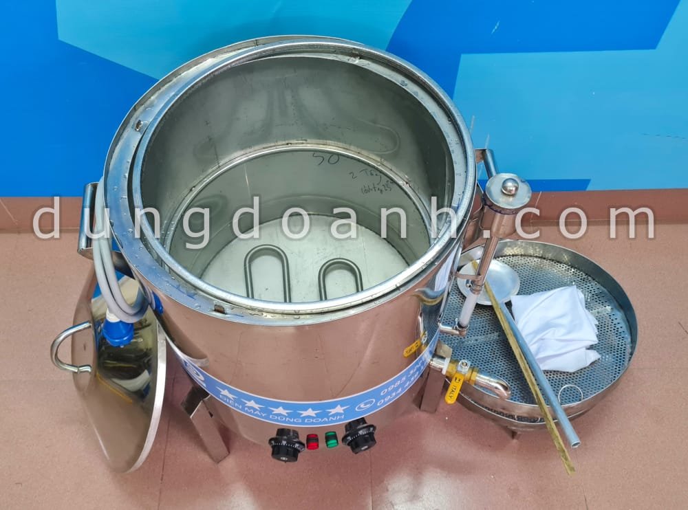 Tặng kèm khuân và vỉ hấp kiểu mới