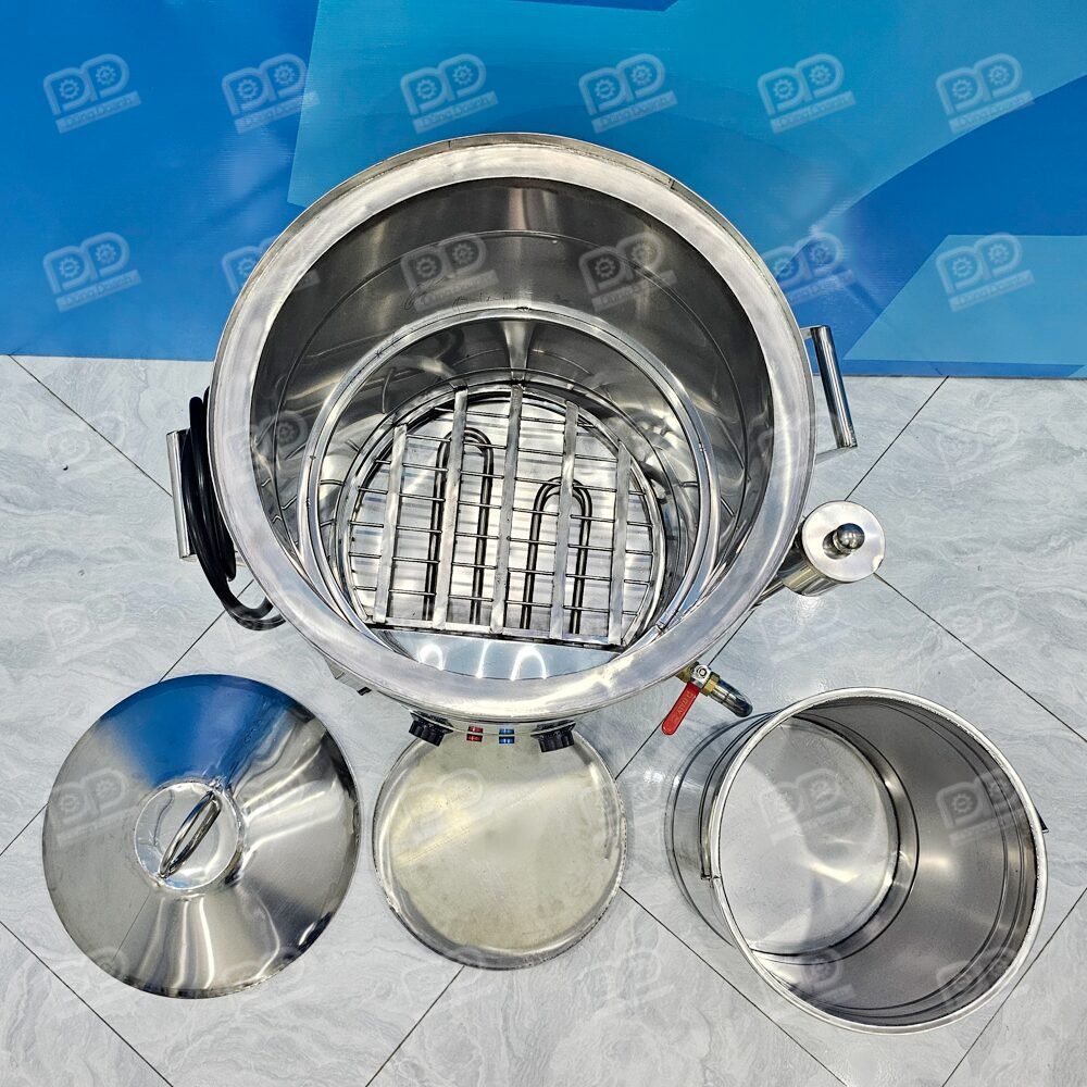 Bên trong nồi pate 10kg