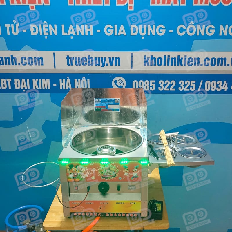 Tặng kèm đèn led nhiều màu thu hút