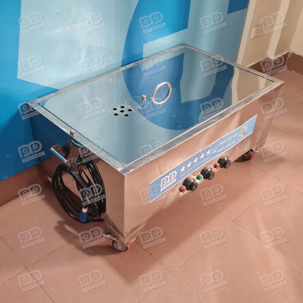 Nồi có 3 chiết áp điều khiển tiết kiệm điện năng