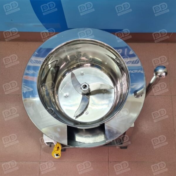Khung bao đá, nồi và lưỡi dao xay inox