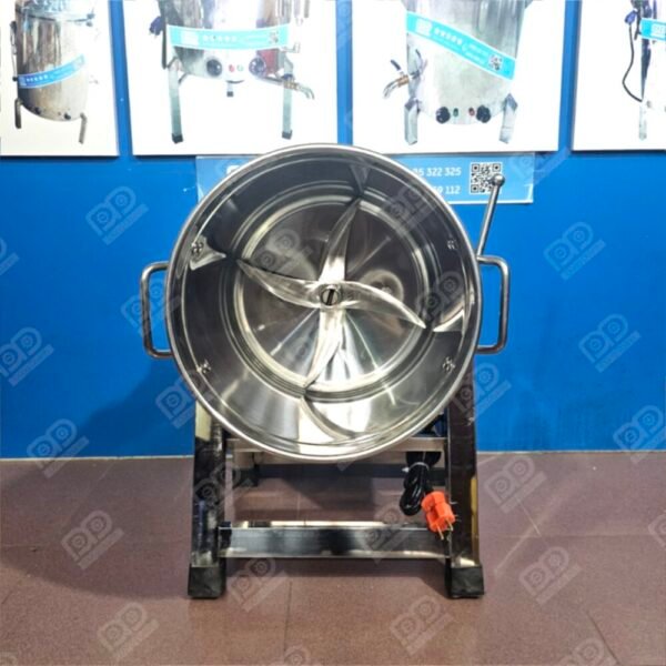 Lưỡi dao 4 cánh tháo lắp dễ dàng