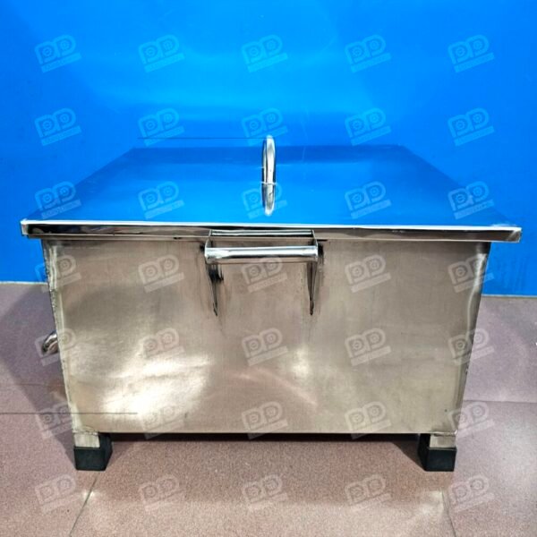 Thùng inox có tay cầm 2 bên tiện di chuyển