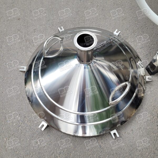 Nắp có khóa chốt nhanh