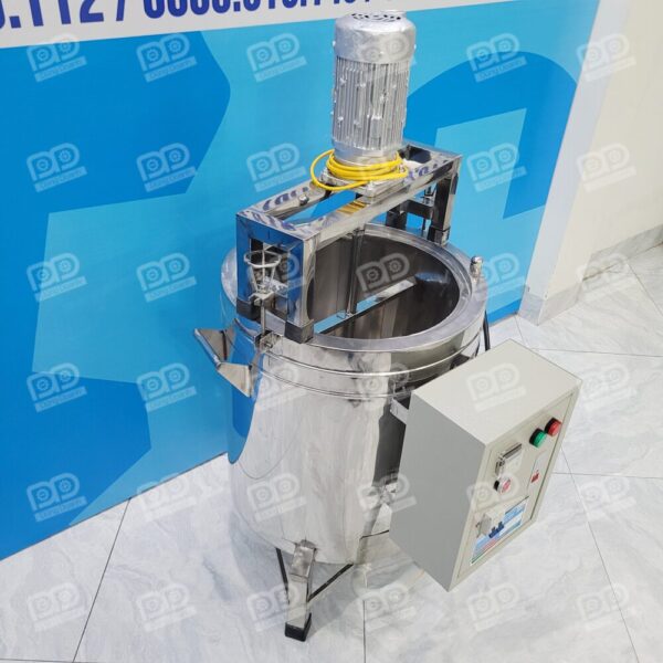Nồi Khuấy Nhiệt Dầu 50L Chỉnh Nhiệt 13 Công nghệ dẫn nhiệt hiện đại: Cơ chế đun cách thủy bằng nhiệt dầu giúp nhiệt tỏa đều từ đáy lên thành nồi, loại bỏ hoàn toàn tình trạng cháy khét thực phẩm