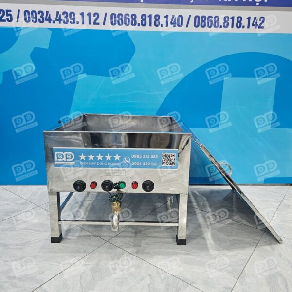 ✨ Chất liệu Inox 304 cao cấp: Sản phẩm được chế tạo hoàn toàn từ Inox 304 không gỉ, mang lại vẻ ngoài sáng bóng và độ bền vượt trội trong môi trường nhà bếp chuyên nghiệp.
