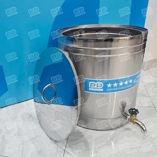 Cấu tạo nắp vung 2 lớp dày dặn giúp ủ ấm cháo cực lâu, tiết kiệm tối đa chi phí nhiên liệu Gas hoặc Củi cho người kinh doanh.
