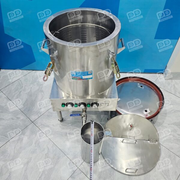 Nồi Ninh Hầm 70 Lít Hầm Xương Nấu Phở 15 Hệ thống 3 núm chỉnh nhiệt độc lập giúp bạn kiểm soát độ sôi của nước dùng chính xác đến từng độ C.