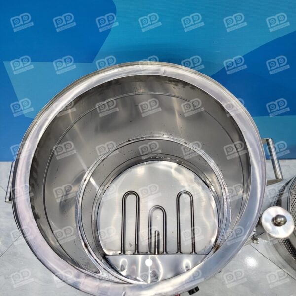 Nồi Hấp Bánh Bao Bánh Bèo 100L 3 Tầng 12 Hệ thống thanh nhiệt công suất cao giúp nước sôi cực nhanh, tiết kiệm tối đa thời gian chờ đợi cho chủ cửa hàng.
