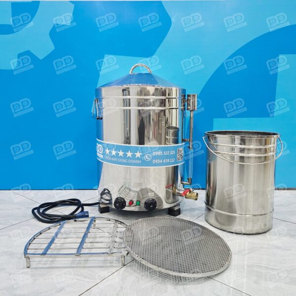 Chỉ với một chiếc nồi, bạn có thể dễ dàng chuyển đổi công năng từ đồ xôi (10kg gạo), hấp Pate (10kg) cho đến luộc bánh chưng, giò chả cực kỳ tiện lợi.