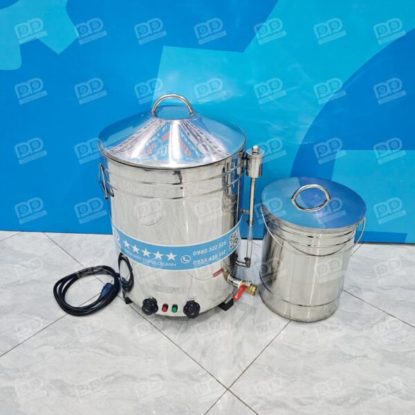 Nồi Luộc - Hấp Pate - Đồ Xôi Đa Năng Φ40x40cm 10Kg Gửi Đi Nước Ngoài 11 Giỏ hấp Pate đi kèm nắp đậy phụ thông minh, ngăn chặn hoàn toàn nước ngưng tụ rơi vào lòng giỏ, đảm bảo Pate luôn thơm ngon, chuẩn vị.