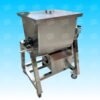 Máy trộn thực phẩm công nghiệp 130 lít được làm hoàn toàn bằng chất liệu Inox cao cấp, đảm bảo tiêu chuẩn vệ sinh an toàn thực phẩm tuyệt đối và rất dễ dàng lau chùi