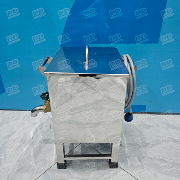 Chất liệu Inox siêu bền, sáng bóng, chống gỉ sét tối đa