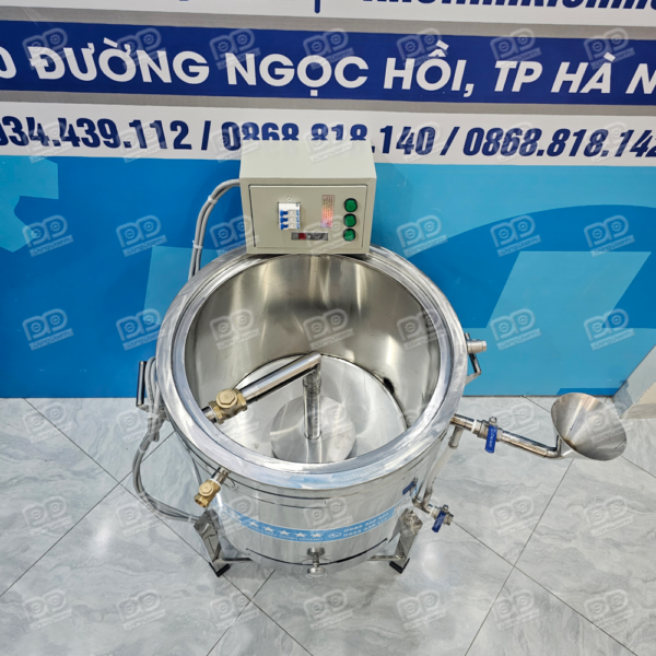 Dung tích 100 lít, lòng nồi rộng 55cm, nấu mẻ lớn siêu nhanh