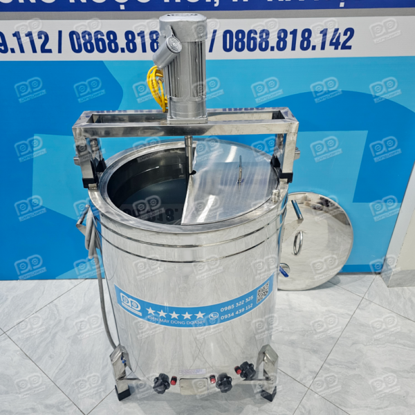 Nắp đậy 2 nửa tiện lợi quan sát quá trình khuấy đảo bên trong