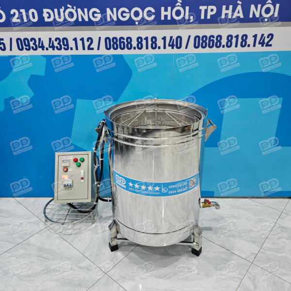 Thiết kế dáng thanh gọn gàng, tiết kiệm diện tích không gian bếp